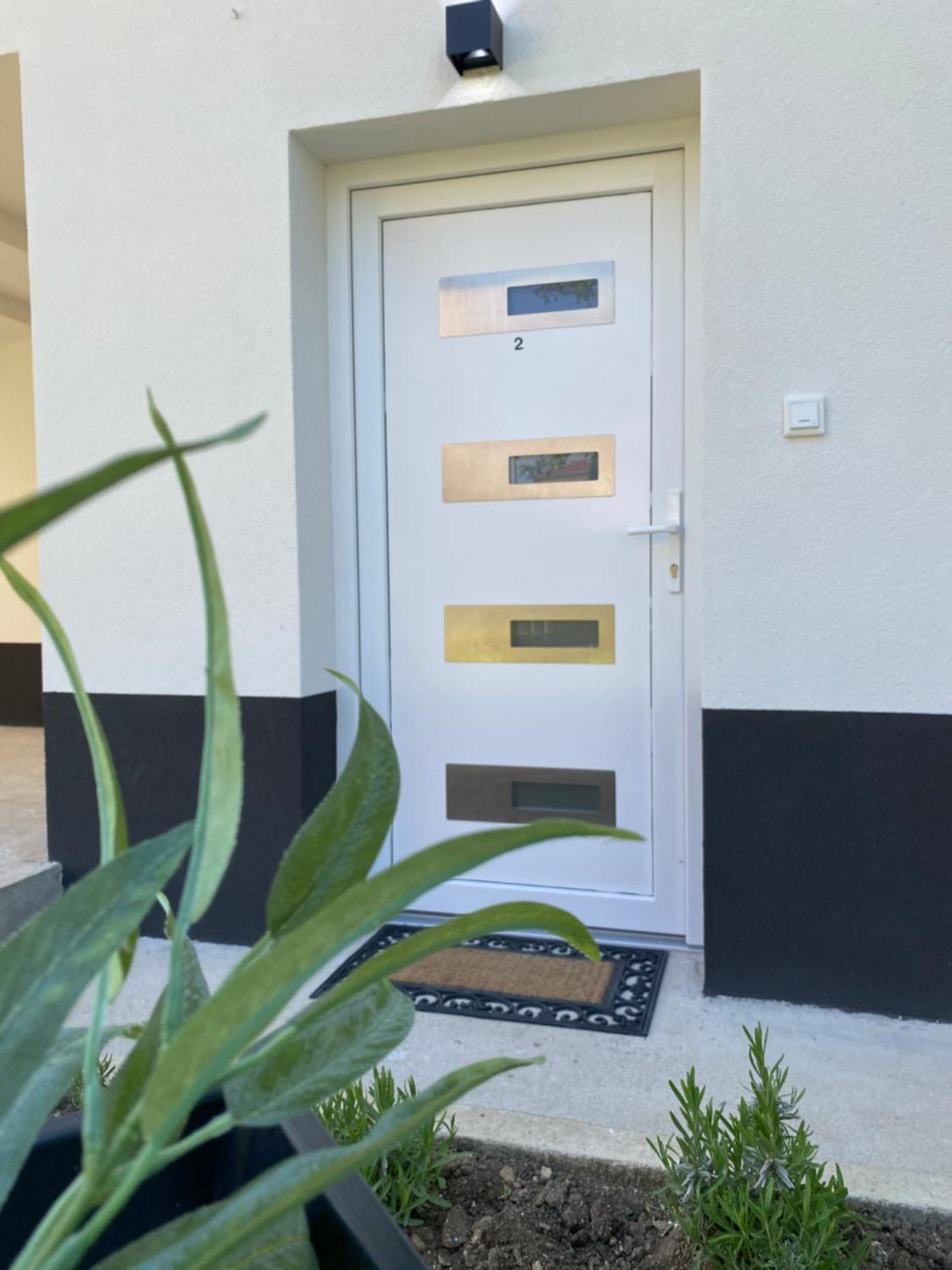 Apartman Rawda 2 ไยเซ ภายนอก รูปภาพ